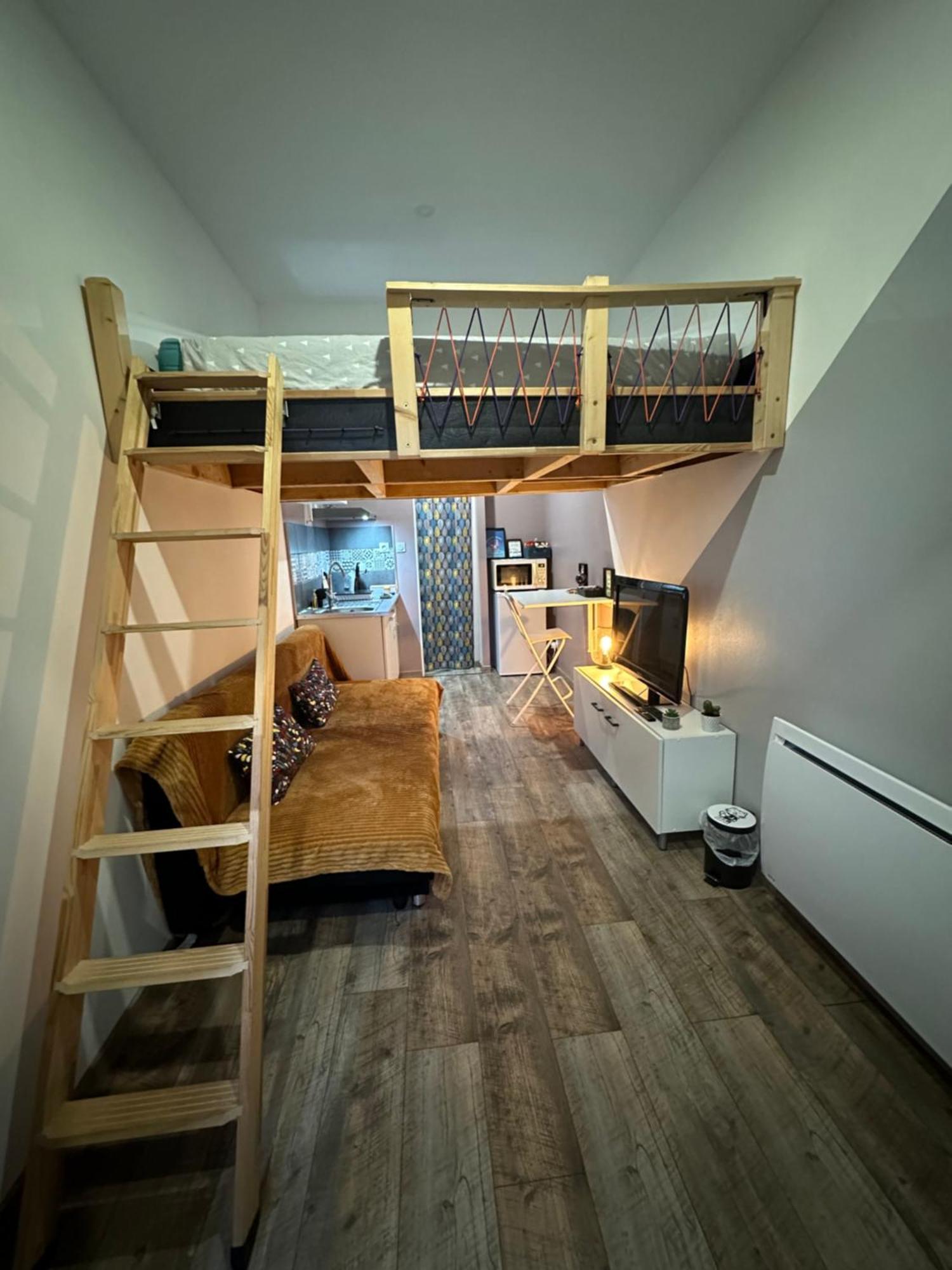 La Tiny : Adorable Petit Studio /Parking Gratuit. Angoulême Esterno foto